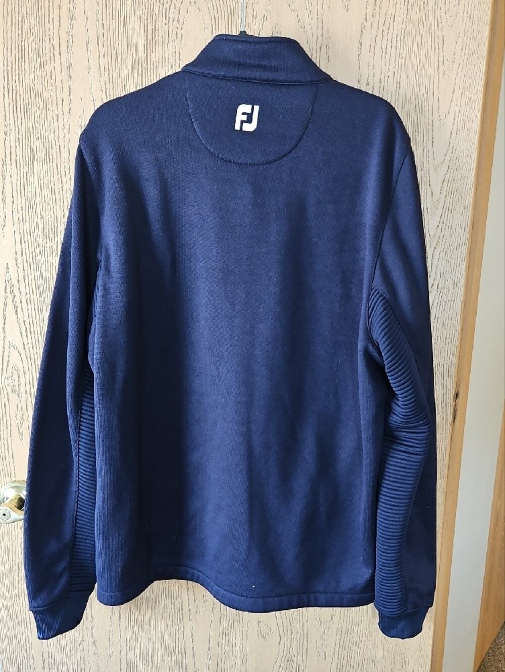 FootJoy Navy Full-Zip Performance Jacket with Ribbed Front - Picture 6 of 11